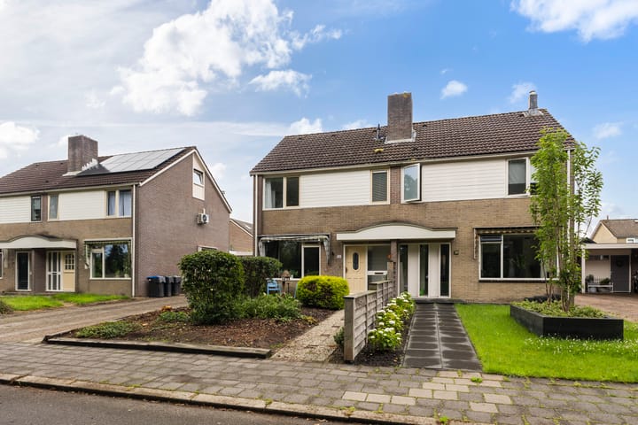 Foto 6 van Meerkoetstraat 20