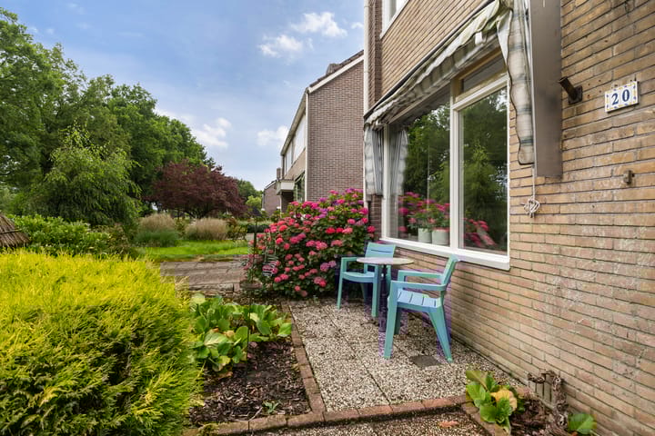 Foto 8 van Meerkoetstraat 20