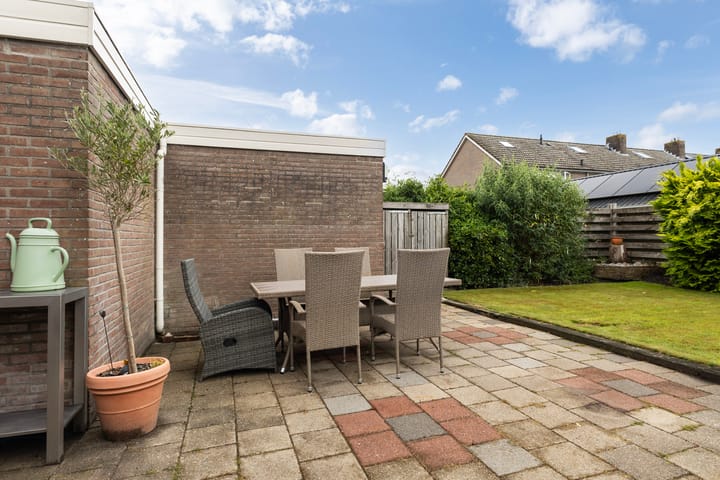 Foto 24 van Meerkoetstraat 20