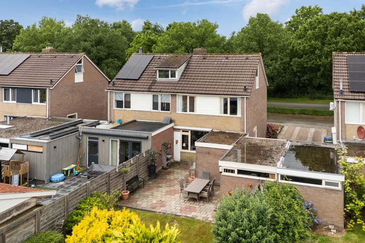 Foto 42 van Meerkoetstraat 20