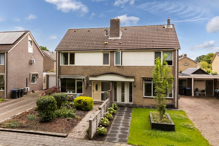 Foto 43 van Meerkoetstraat 20