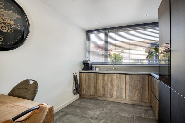 Foto 11 van Troelstrastraat 17