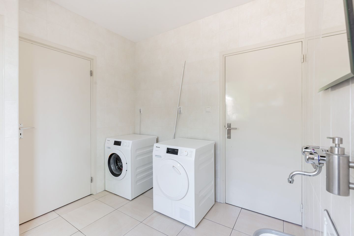 Foto 29 van Achterstraat 54-A