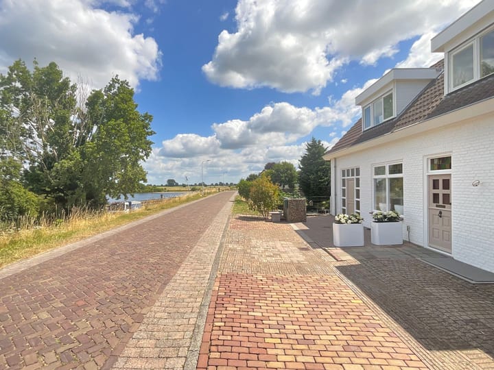 Photo 35 of Maasbandijk 4