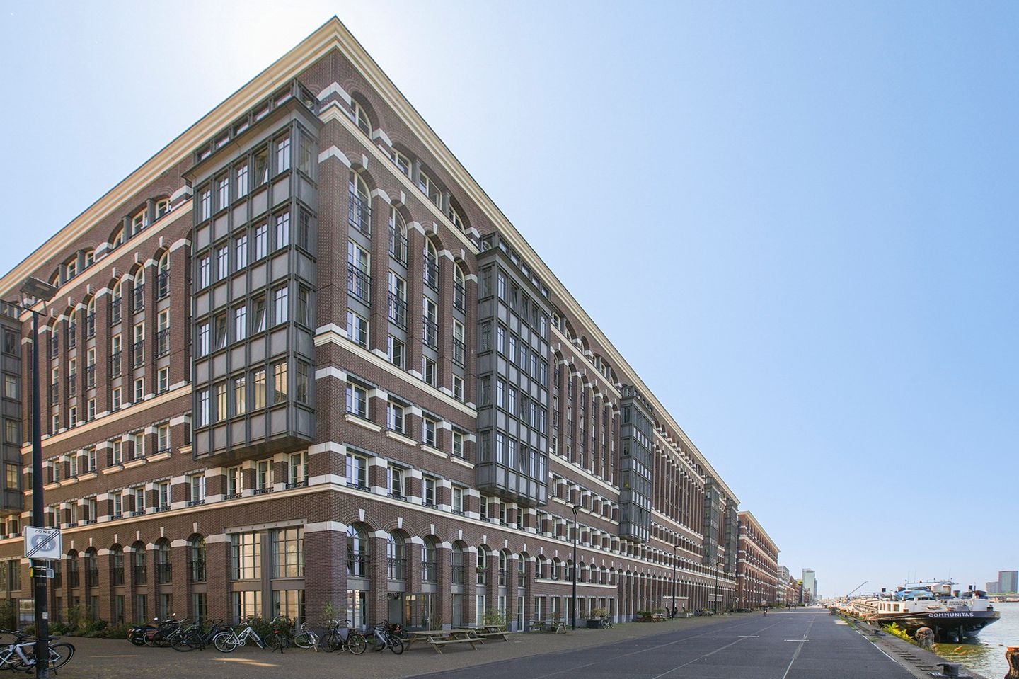 Foto 29 van Oostelijke Handelskade 929