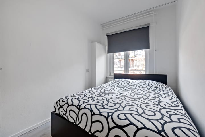 Photo 18 of Carel Vosmaerstraat 48