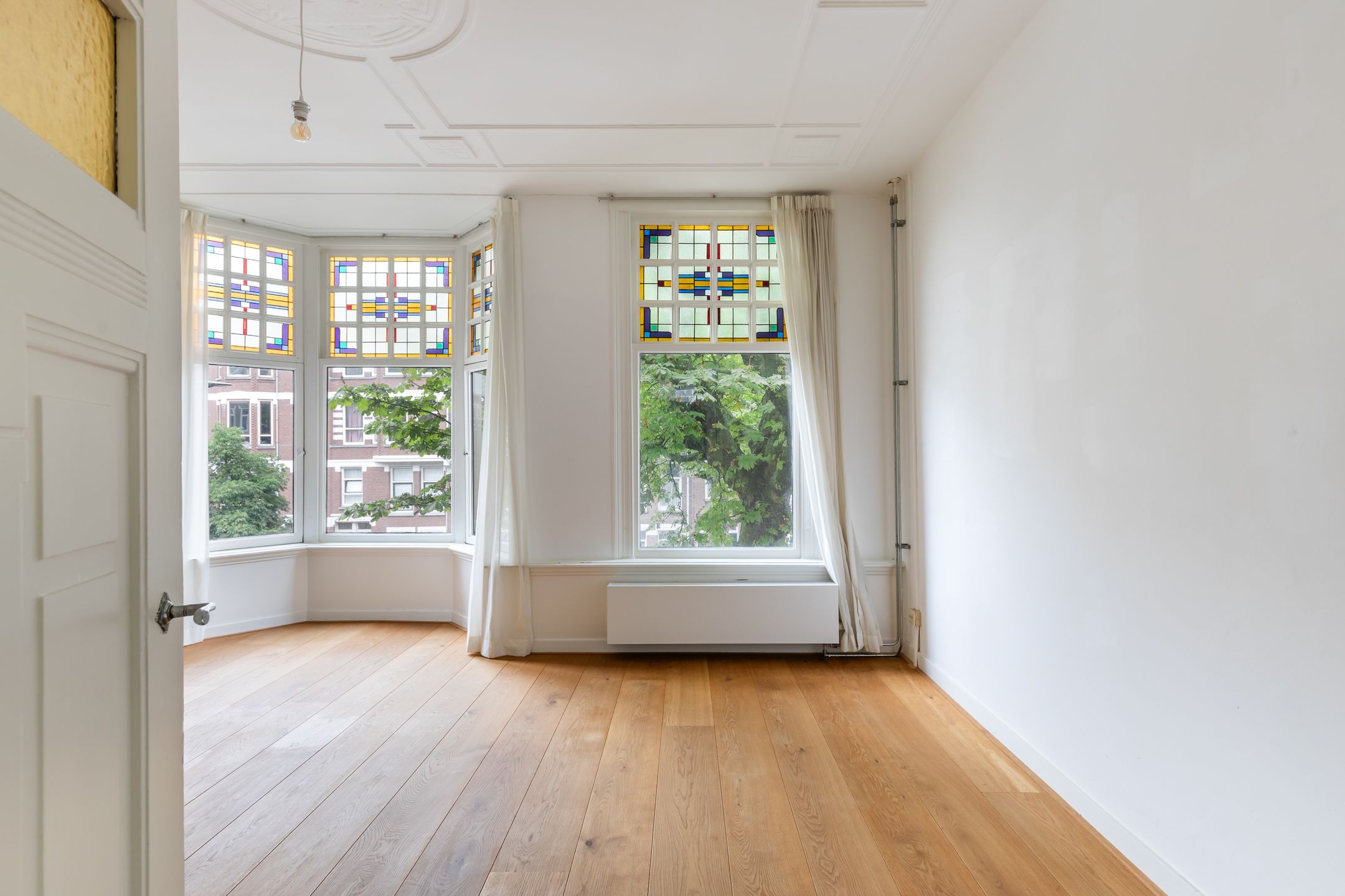 Foto 21 van Burgemeester Meineszlaan 22-A