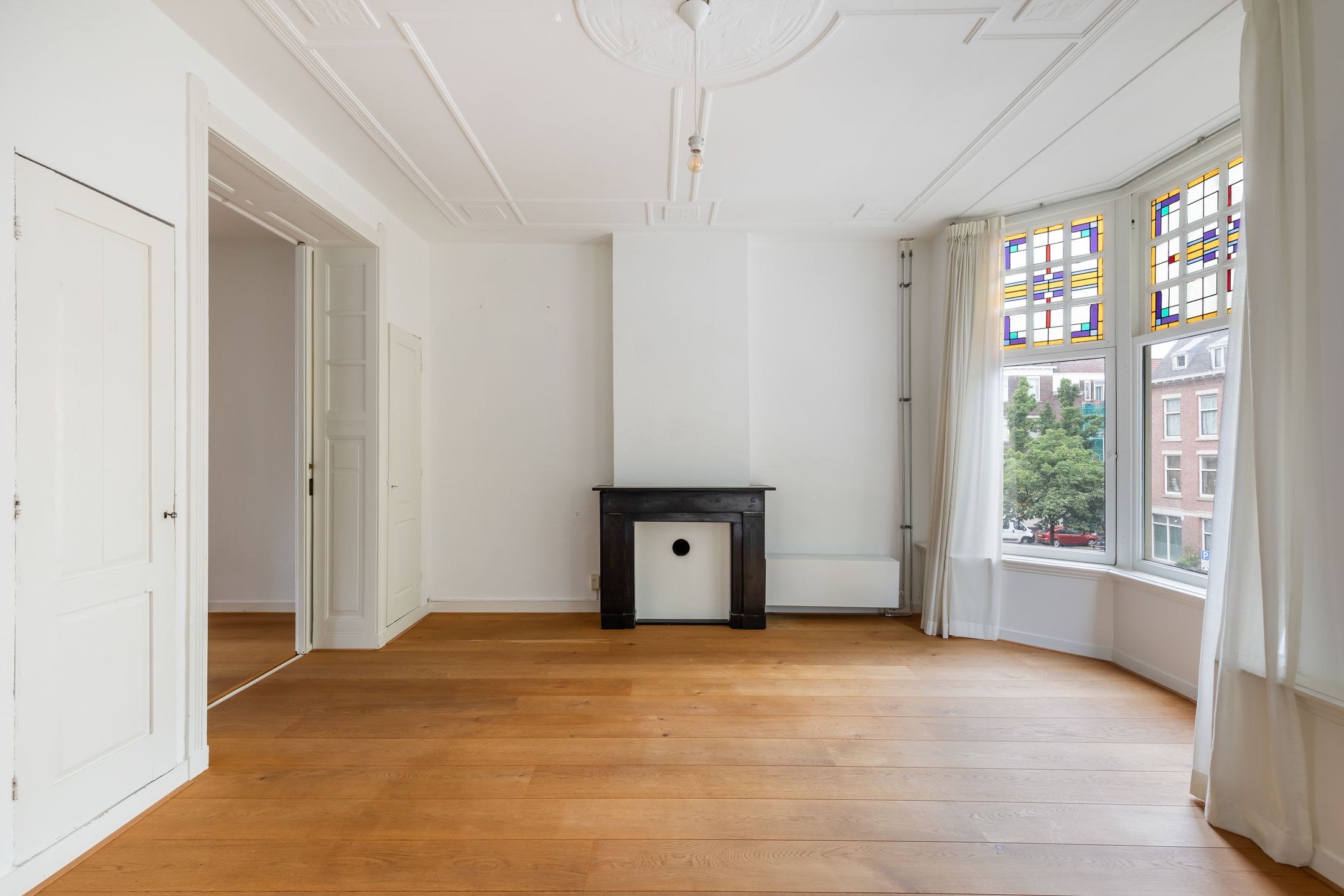 Foto 24 van Burgemeester Meineszlaan 22-A