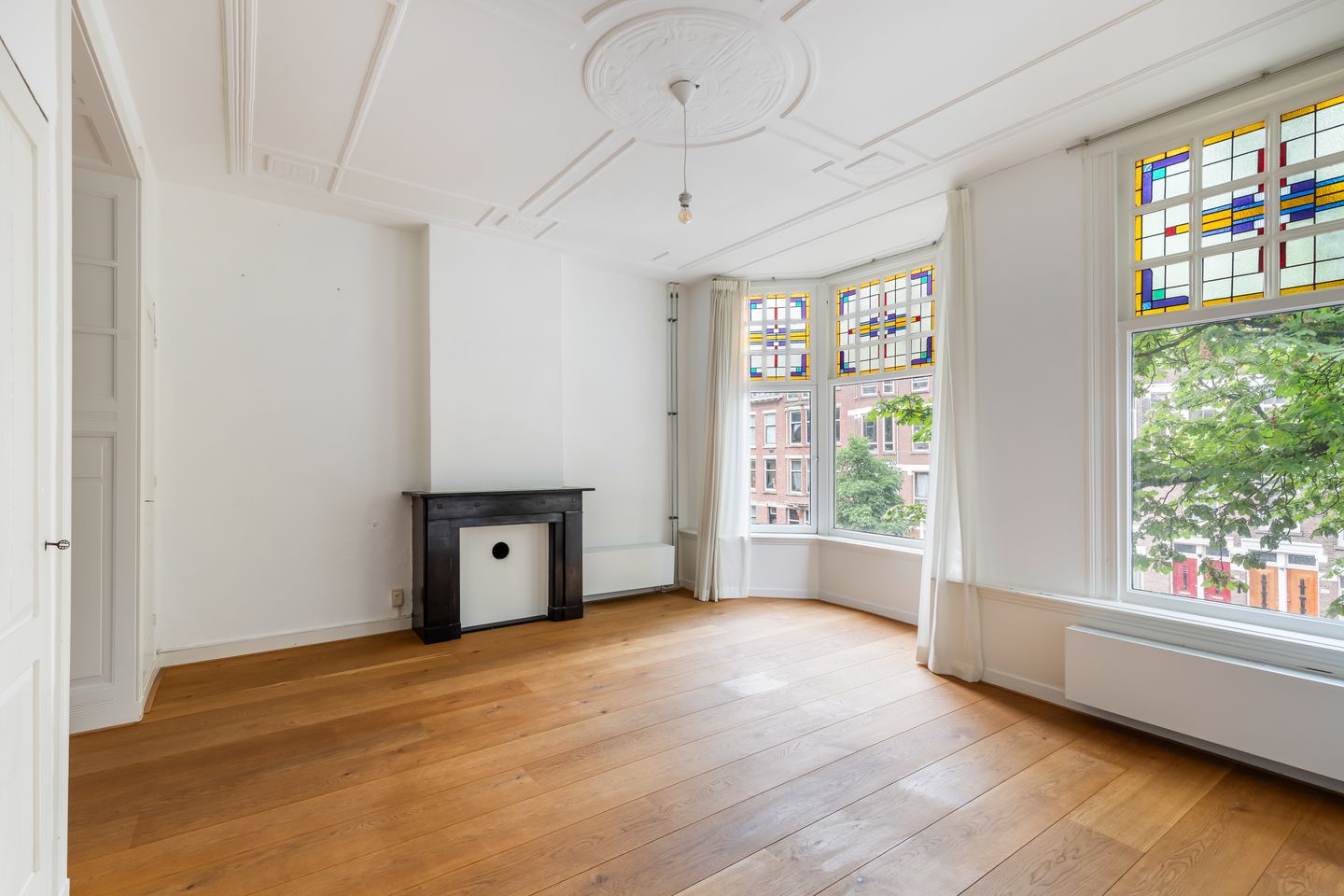 Foto 25 van Burgemeester Meineszlaan 22-A