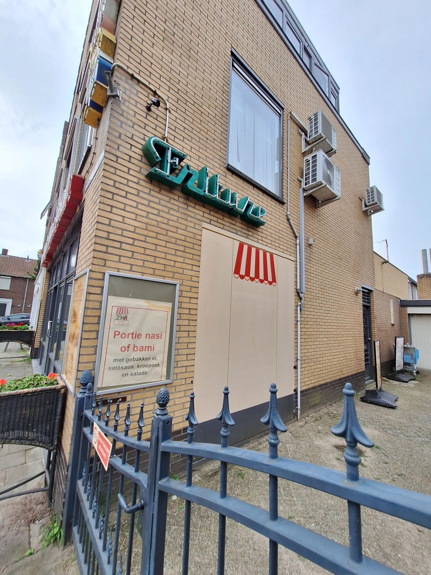 Bekijk foto 3 van Heischeutstraat 3