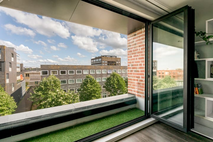 Photo 10 of Maria Austriastraat 87