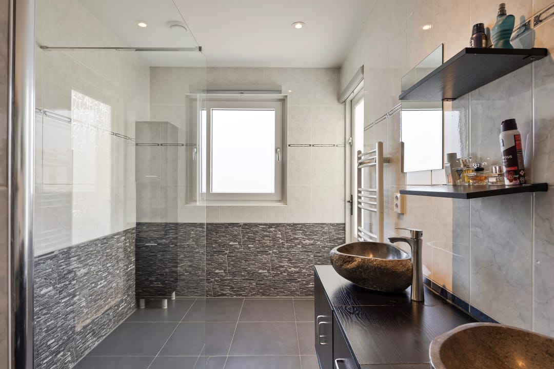 Photo 13 of Van der Gaagstraat 69