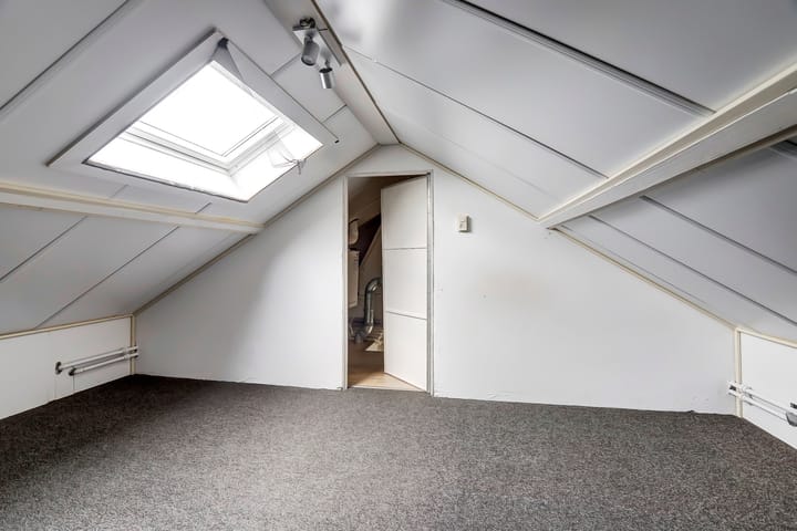 Photo 26 of Plechelmastraat 12