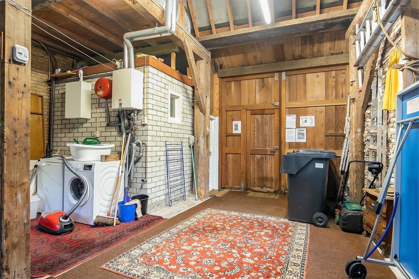 Photo 34 of Spinhuisstraat 1