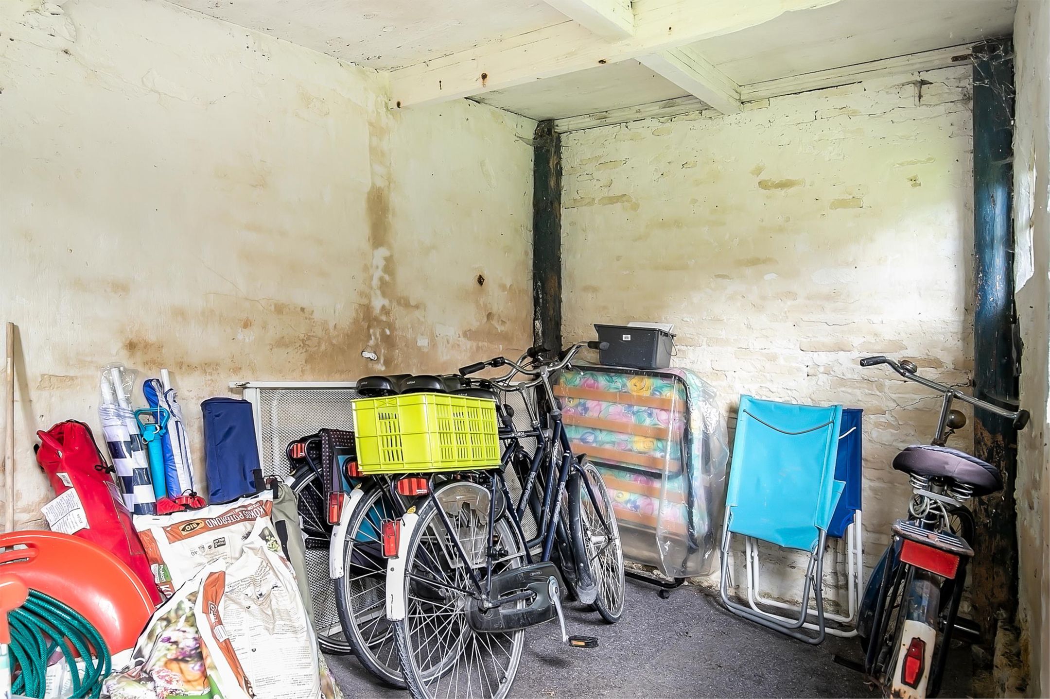 Photo 36 of Spinhuisstraat 1