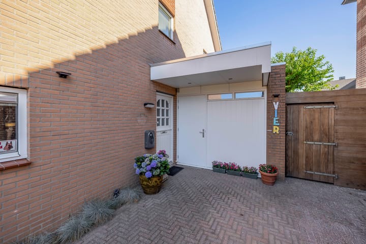 Foto 5 van Regulus 4