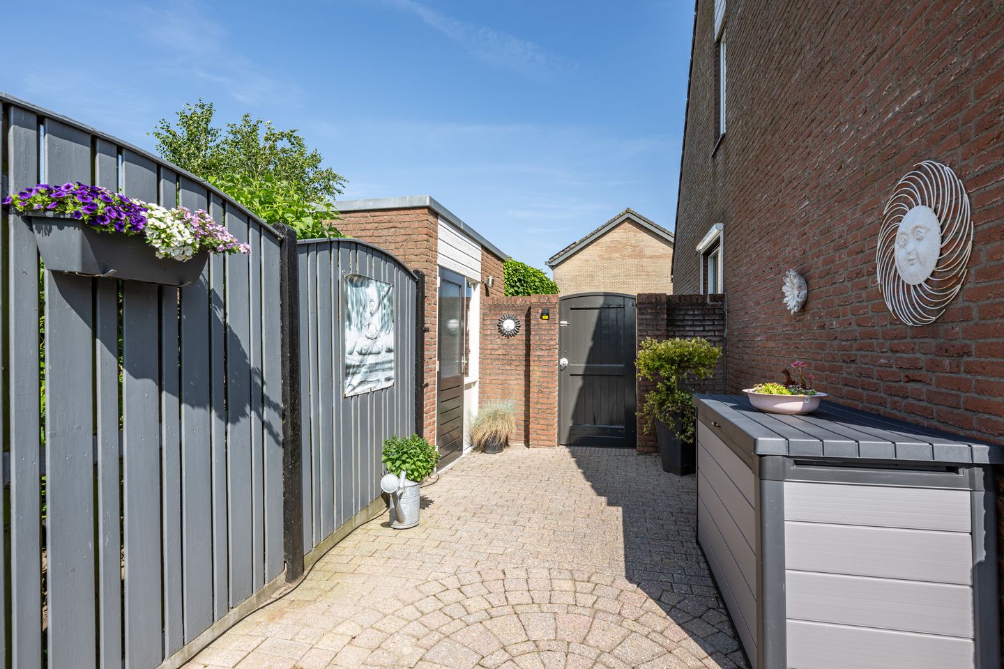 Photo 25 of Johan Frisolaan 7