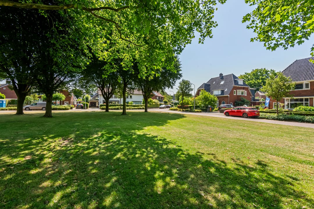 Foto 2 van Julianalaan 24-A