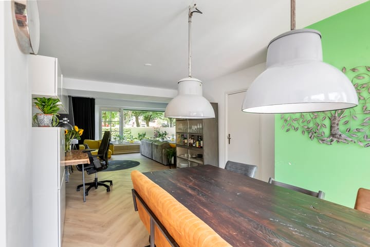 Foto 14 van Julianalaan 24-A