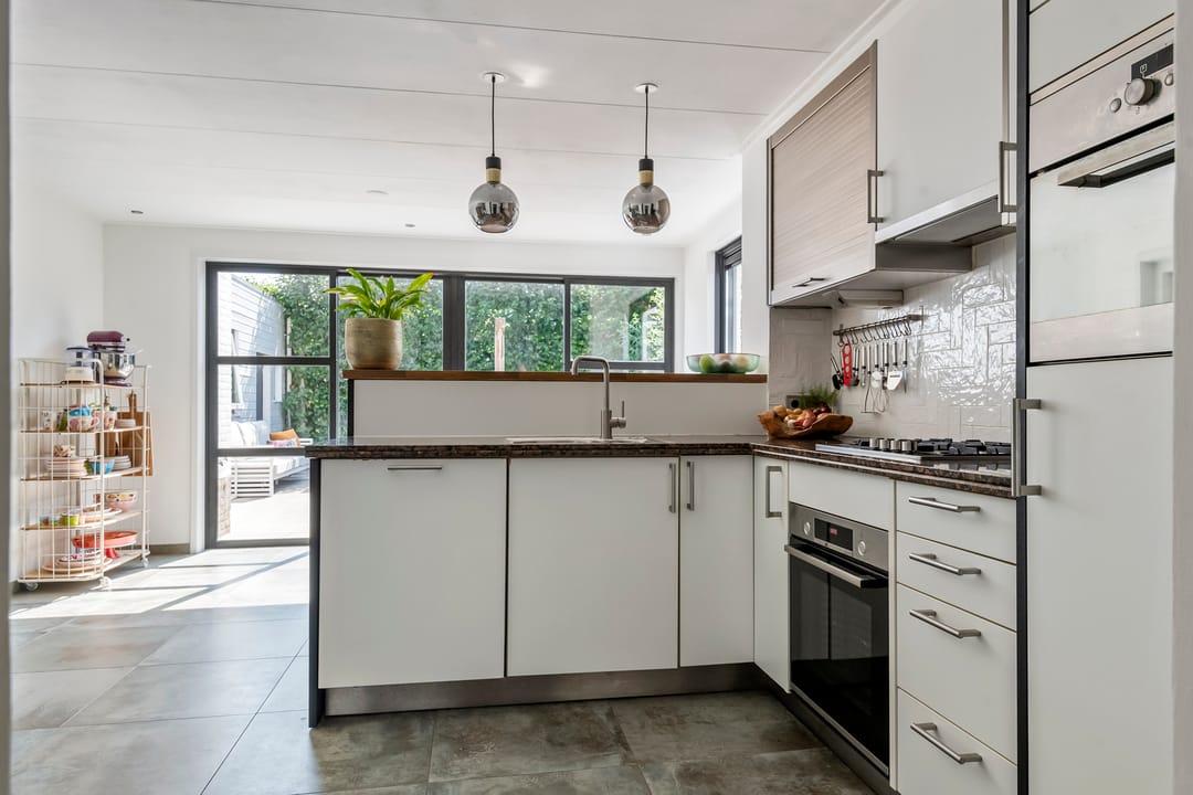 Foto 16 van Julianalaan 24-A