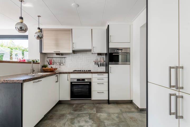 Foto 17 van Julianalaan 24-A