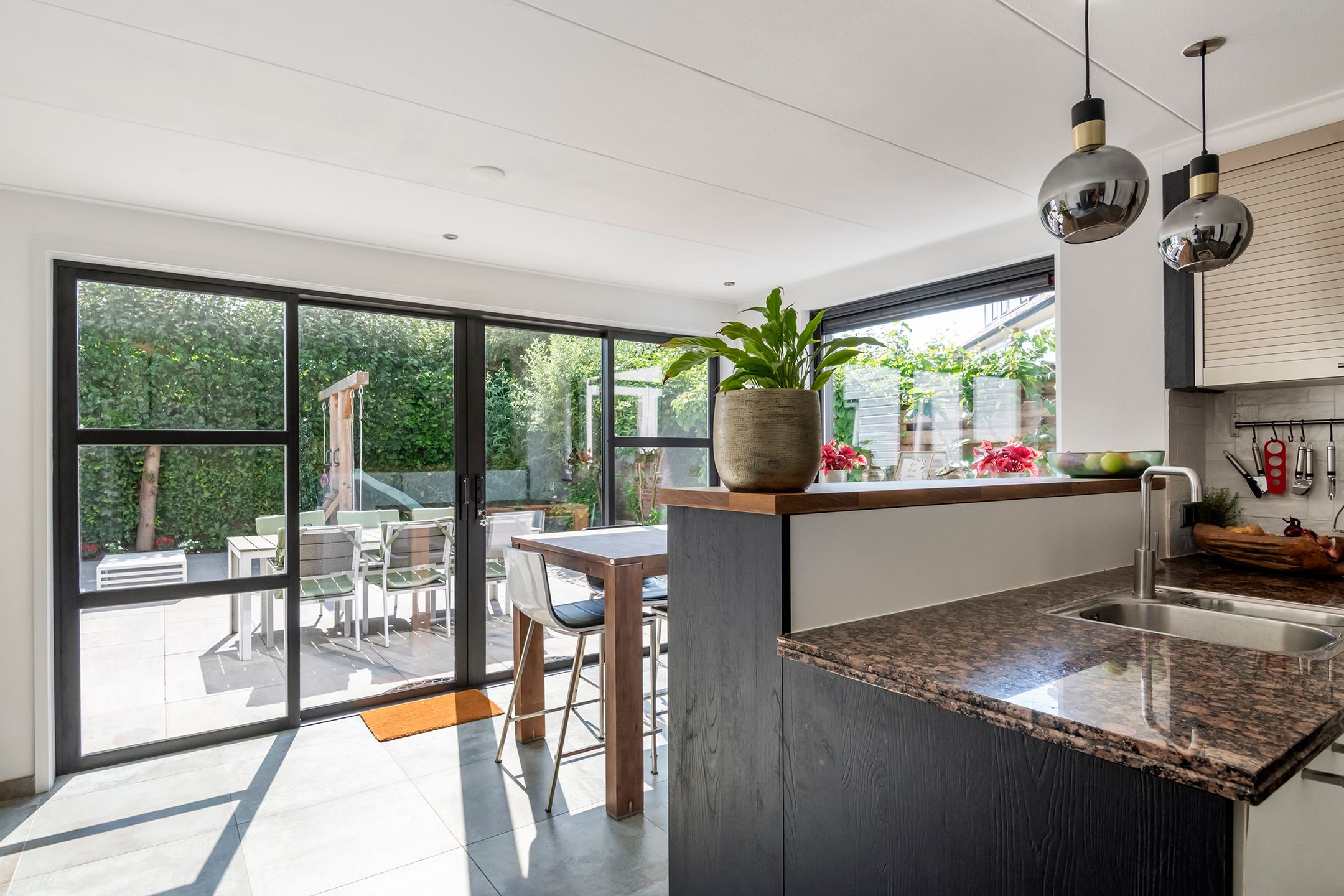 Foto 18 van Julianalaan 24-A