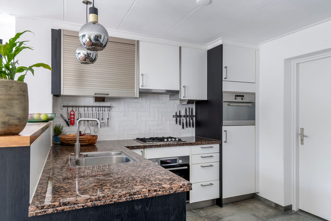 Foto 22 van Julianalaan 24-A