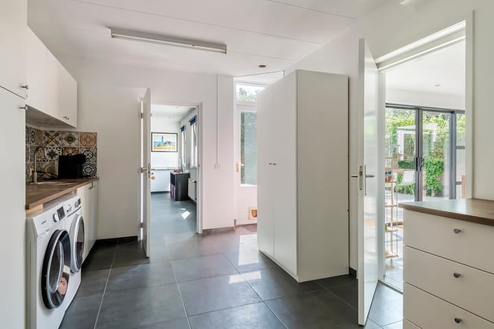 Foto 28 van Julianalaan 24-A