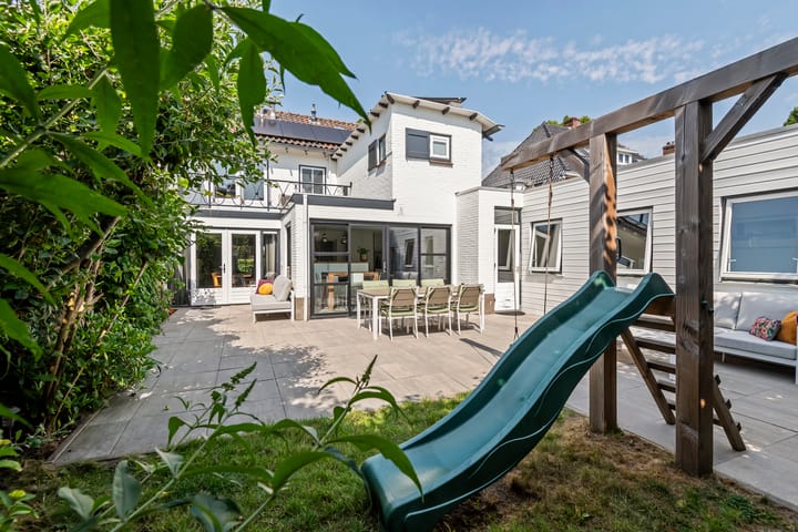 Foto 30 van Julianalaan 24-A