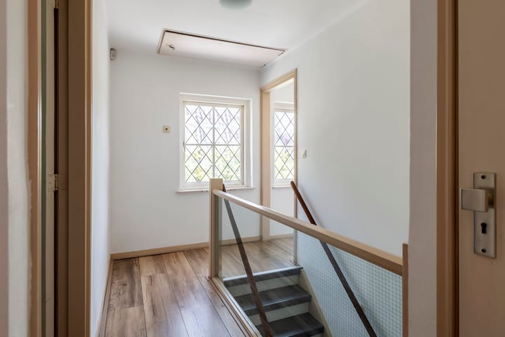 Foto 41 van Julianalaan 24-A