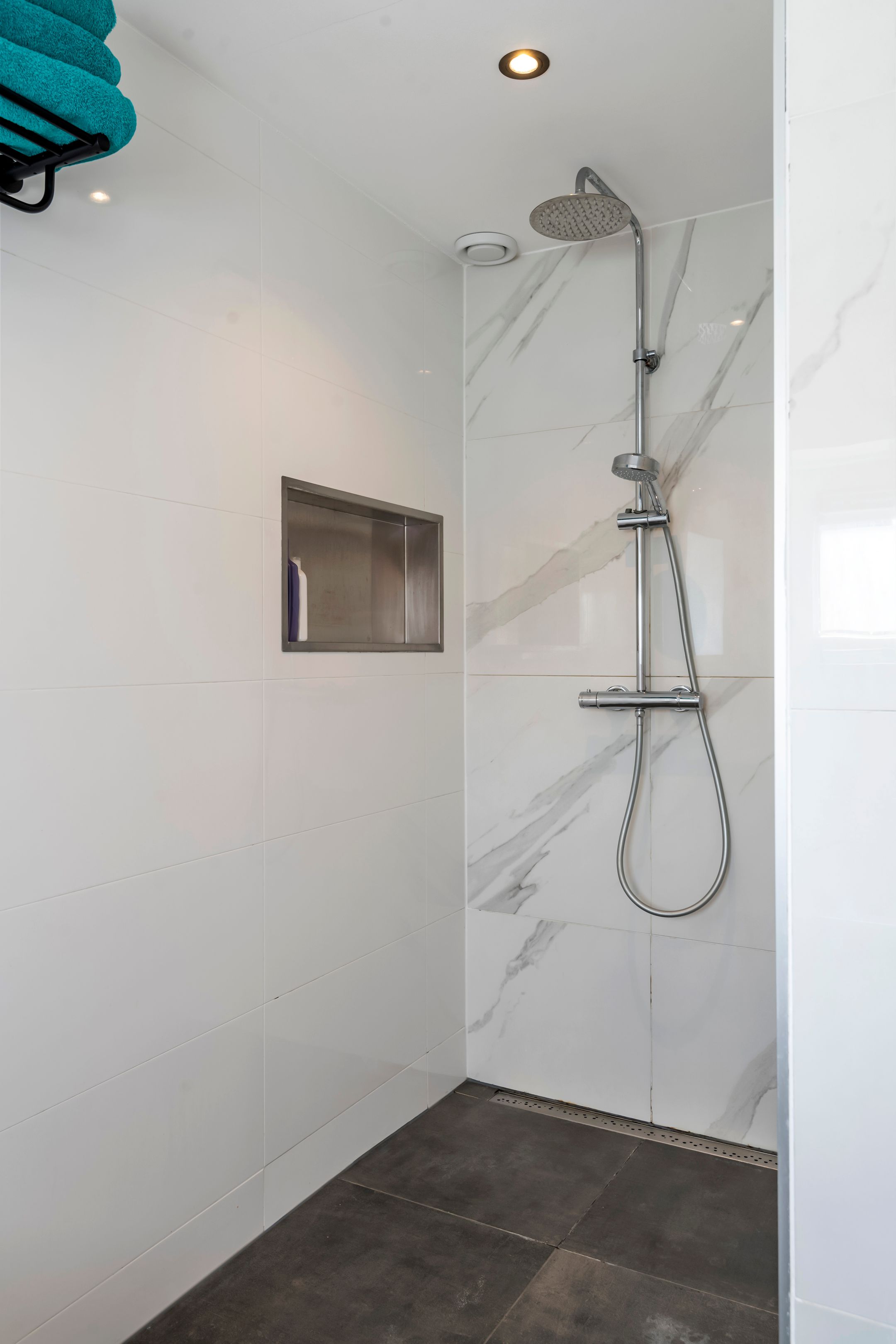 Foto 60 van Julianalaan 24-A