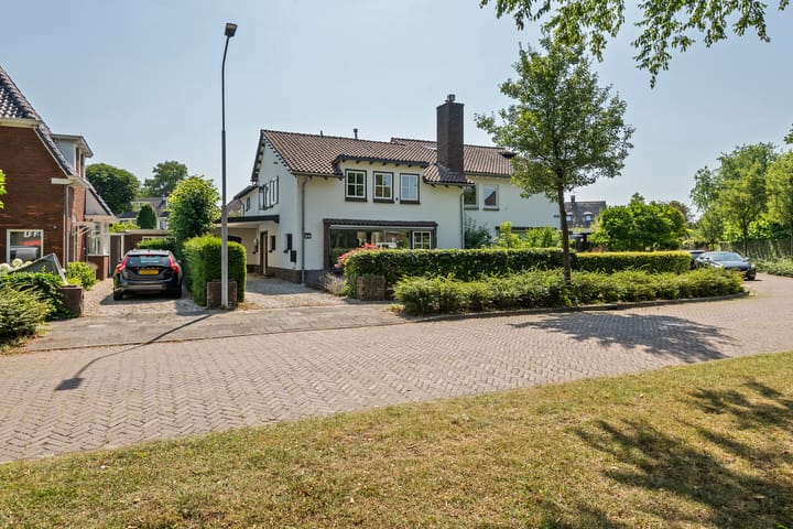 Foto 63 van Julianalaan 24-A