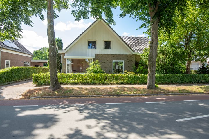 Foto 2 van Dorpstraat 37