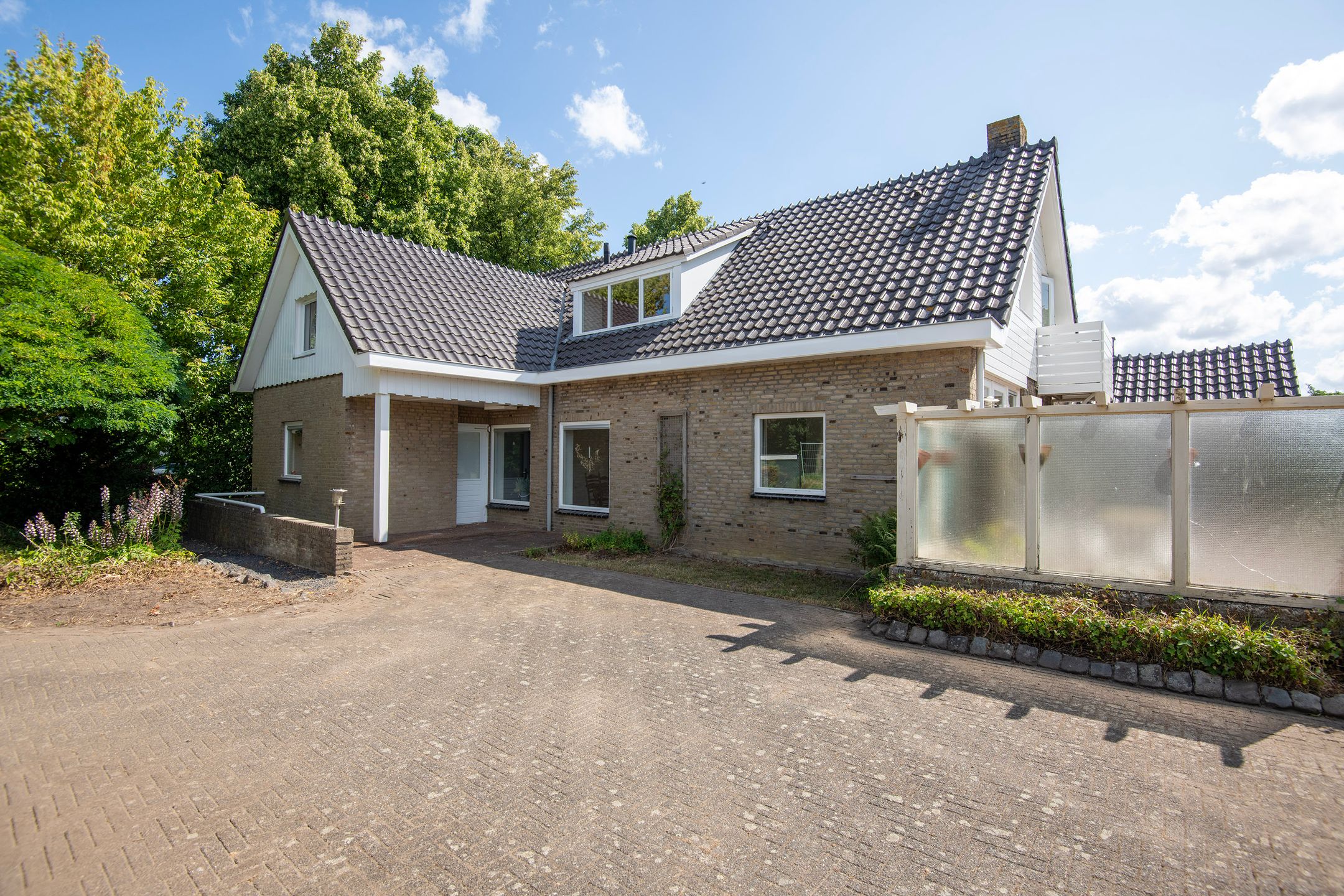 Foto 36 van Dorpstraat 37