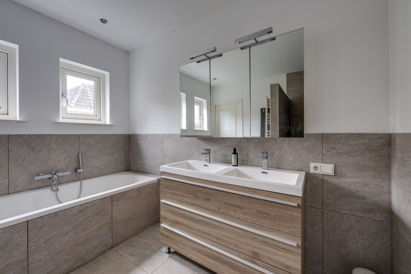 Foto 4 van Marijkestraat 27