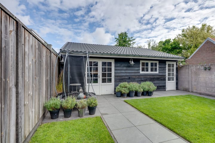 Foto 44 van Marijkestraat 27