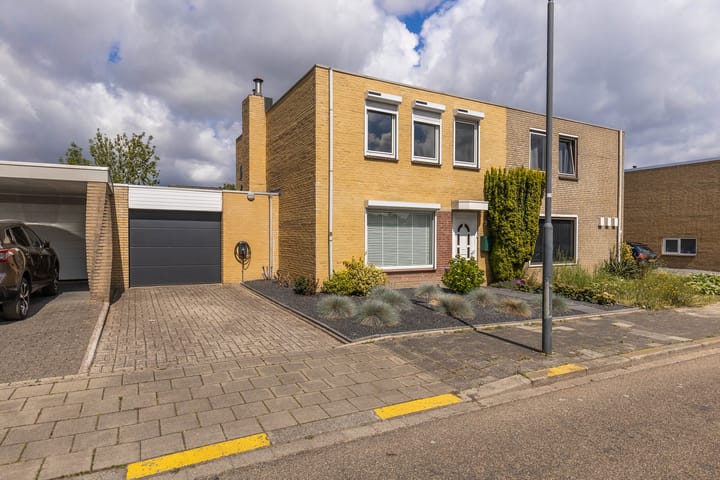 Foto 1 van Wielewaalstraat 9