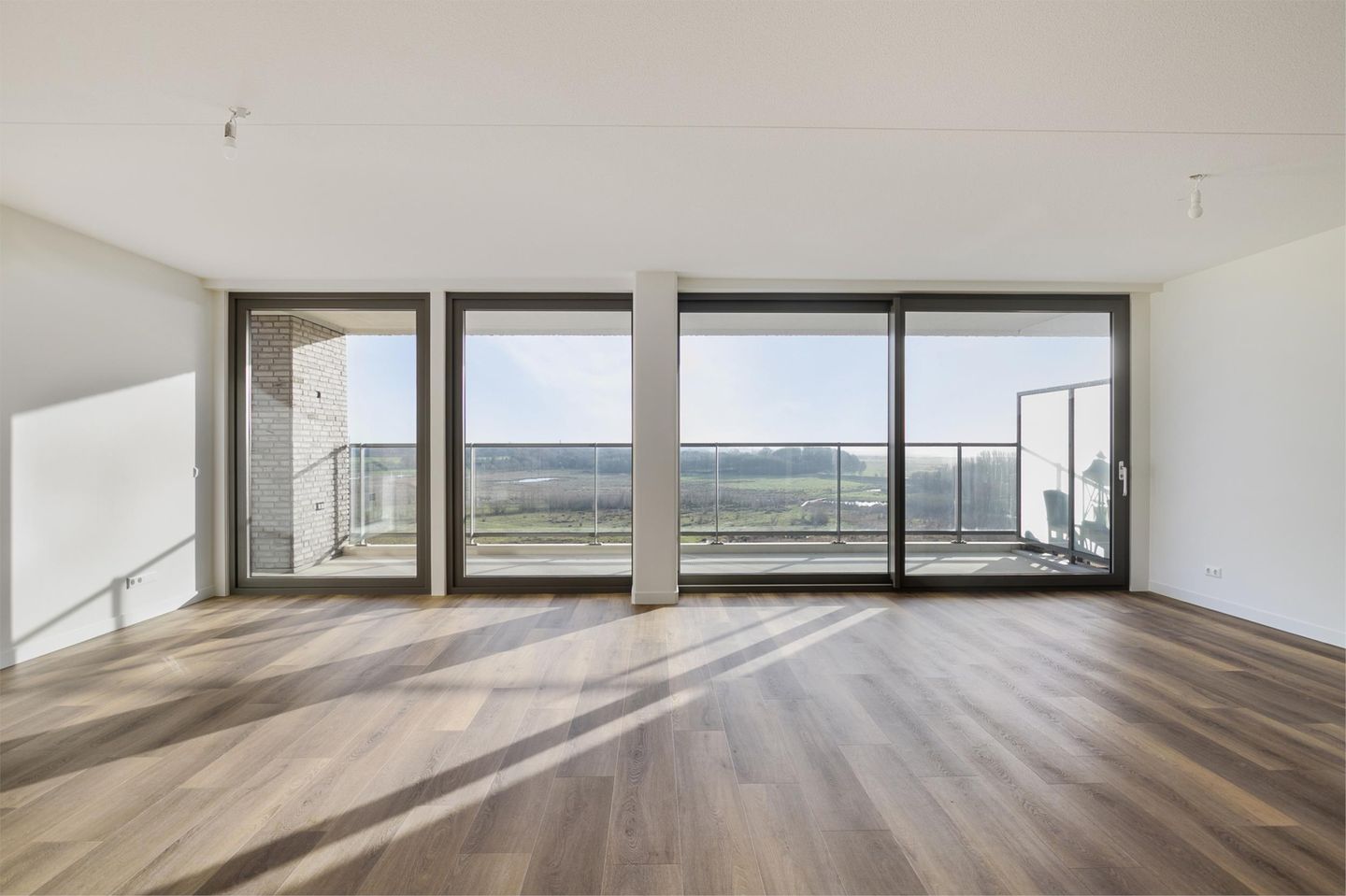 Photo 20 of Beemdkroon 216