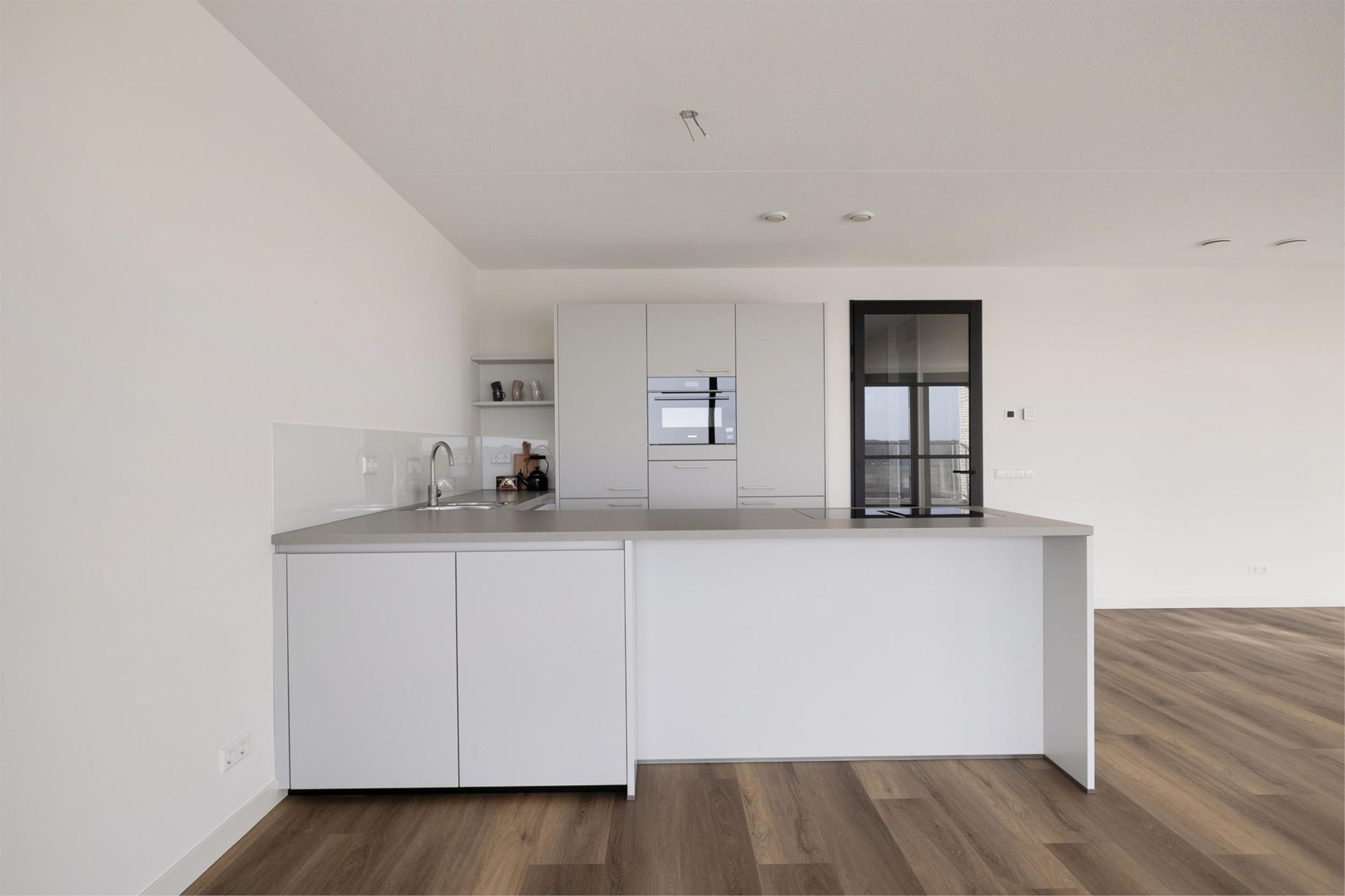 Photo 24 of Beemdkroon 216