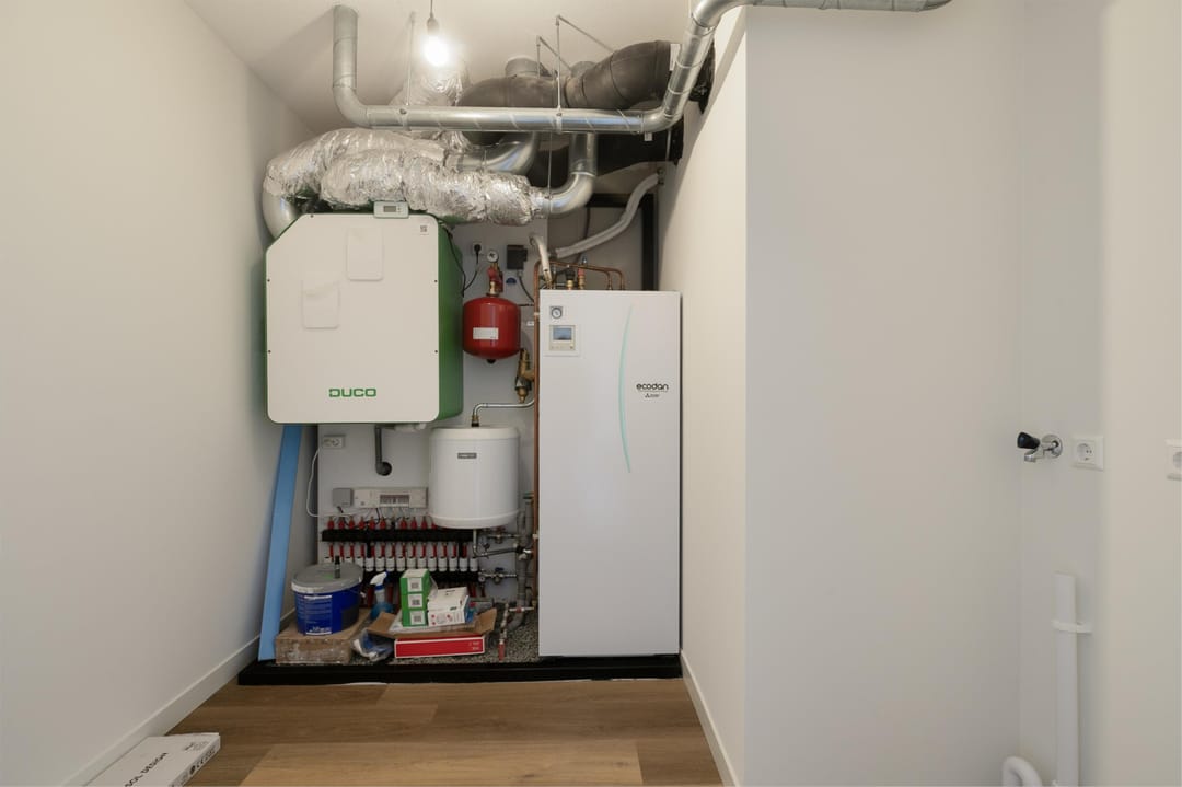 Photo 37 of Beemdkroon 216