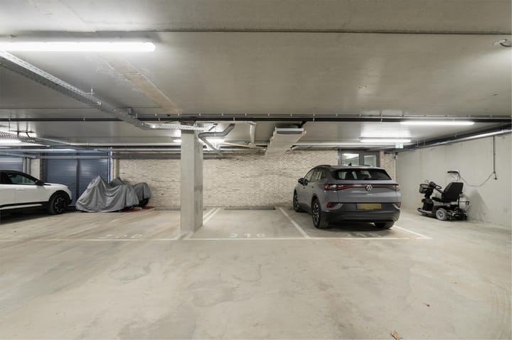 Foto 41 van Beemdkroon 216