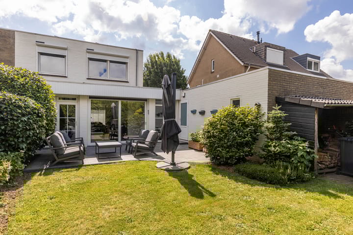 Foto 36 van Wielewaalstraat 9