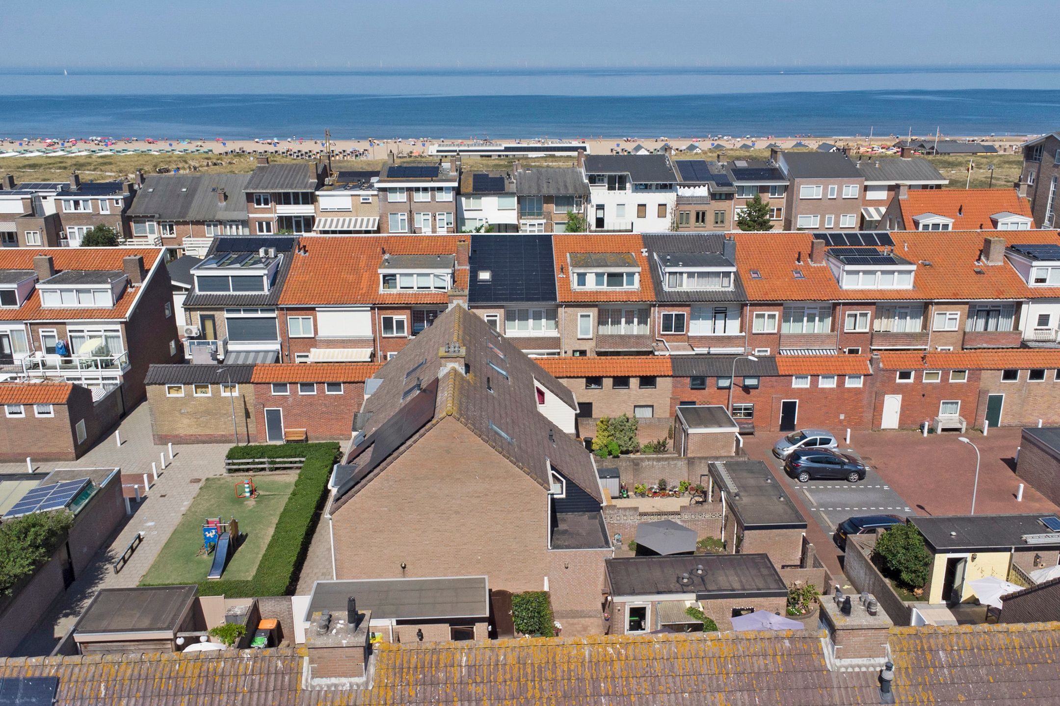 Photo 36 of E.A. Borgerstraat 20