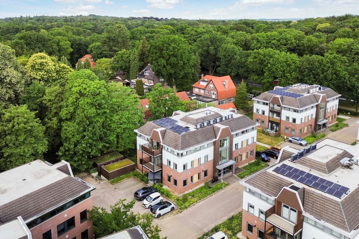 Photo 4 of Amersfoortsestraat 124-B22