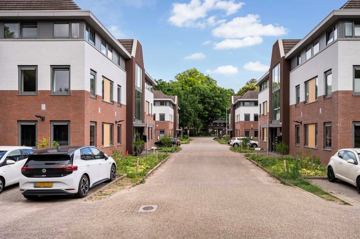 Photo 6 of Amersfoortsestraat 124-B22