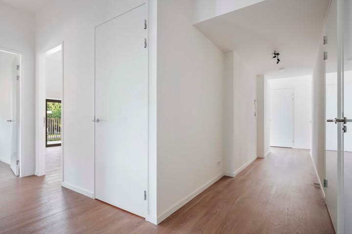 Photo 12 of Amersfoortsestraat 124-B22