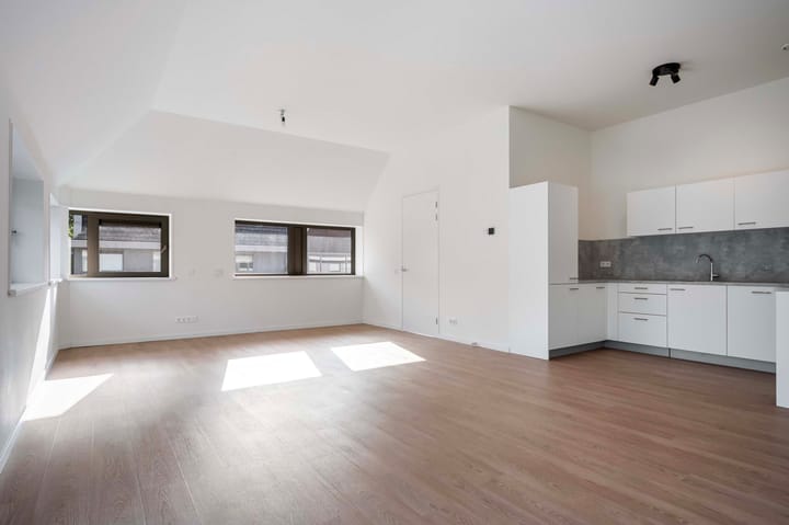 Photo 19 of Amersfoortsestraat 124-B22