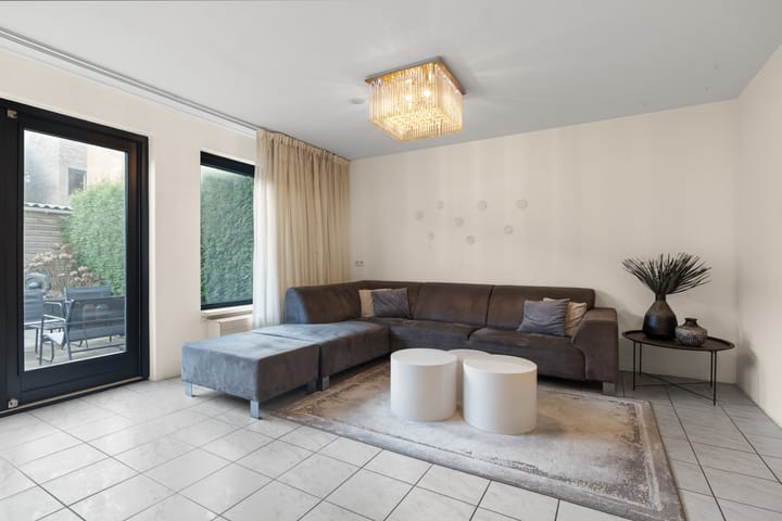 Foto 2 van Adriaan van Ostadestraat 4