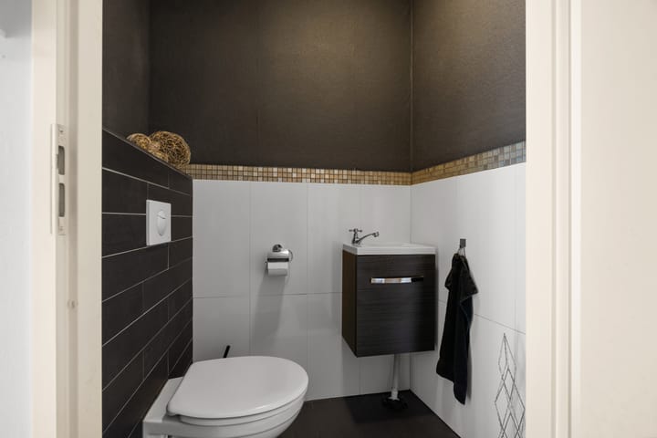 Foto 8 van Adriaan van Ostadestraat 4