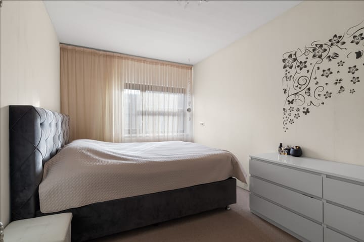 Foto 20 van Adriaan van Ostadestraat 4